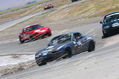 media/May-01-2022-CalClub SCCA (Sun) [[03a481c204]]/Group 5/Race (Offramp)/